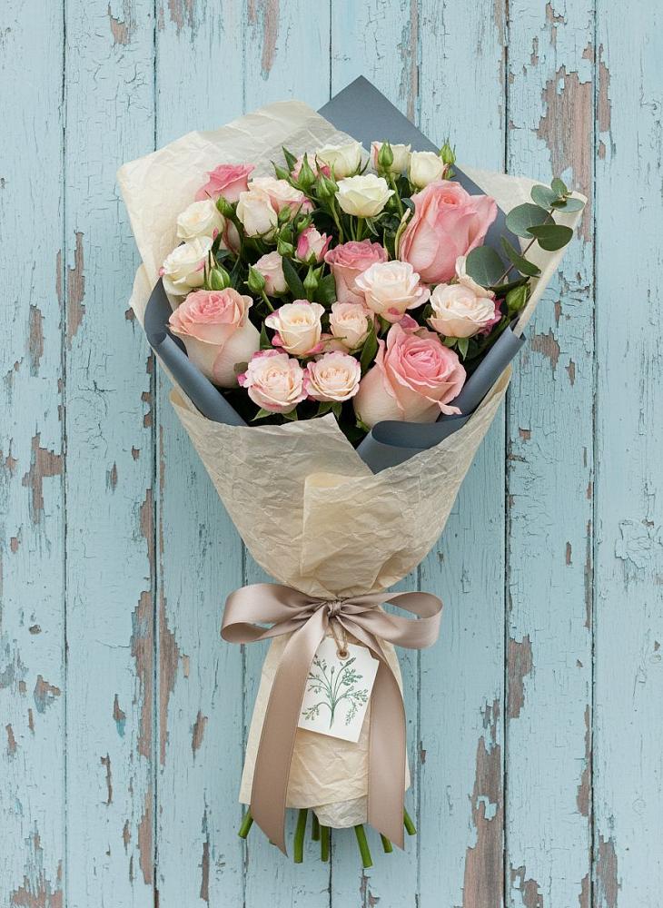 Букет цветов из: Розы в Темнолесской