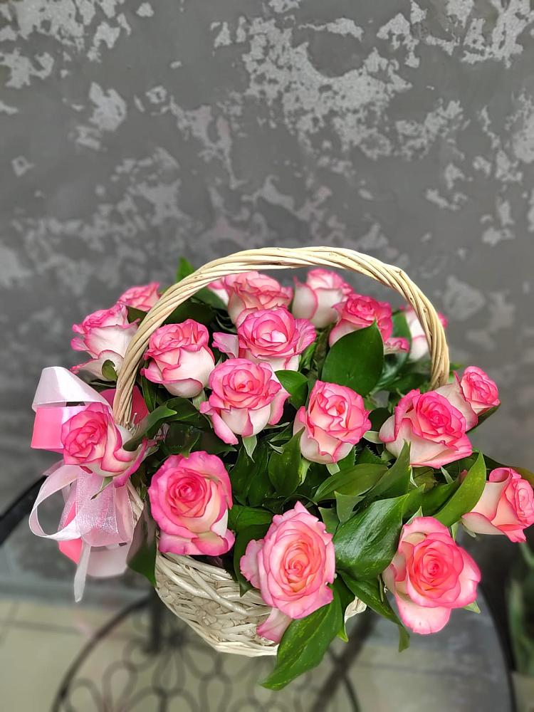 Цветочная композиция из Розы в корзине в Темнолесской