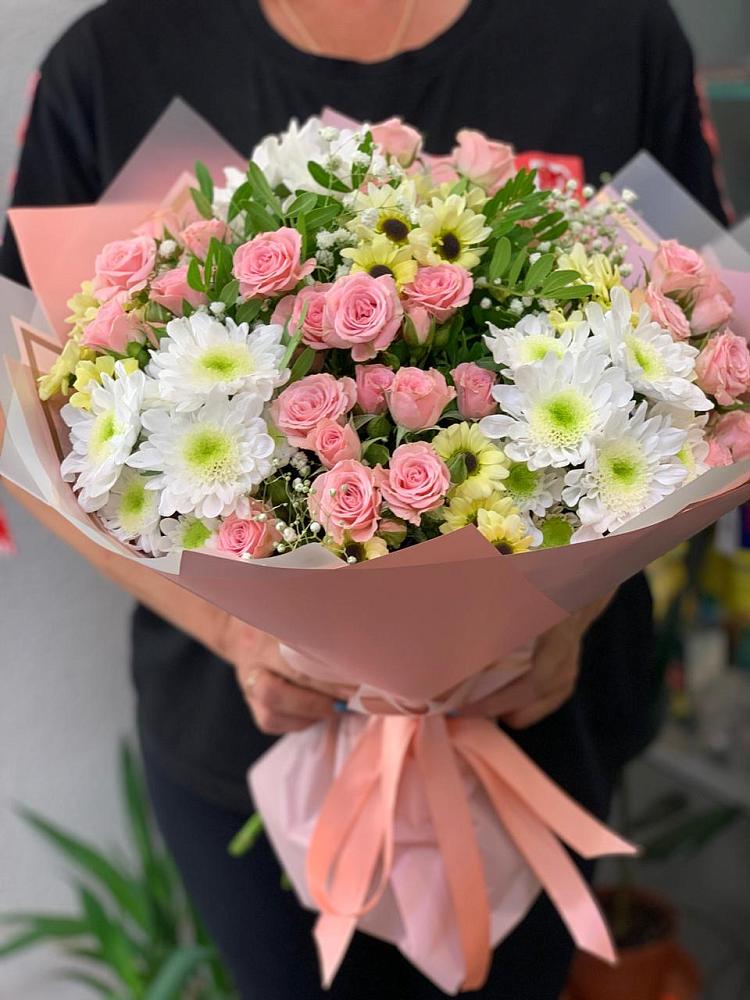 Букет цветов из: Розы и Хризантемы в Темнолесской