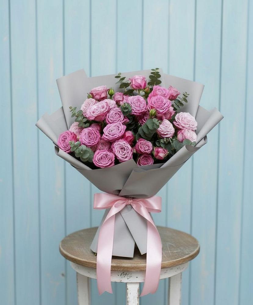 Композиция Яркий комплимент в Темнолесской Букет цветов из: Розы в Темнолесской