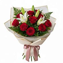 Букет цветов из:  Лилии и Розы в Темнолесской
