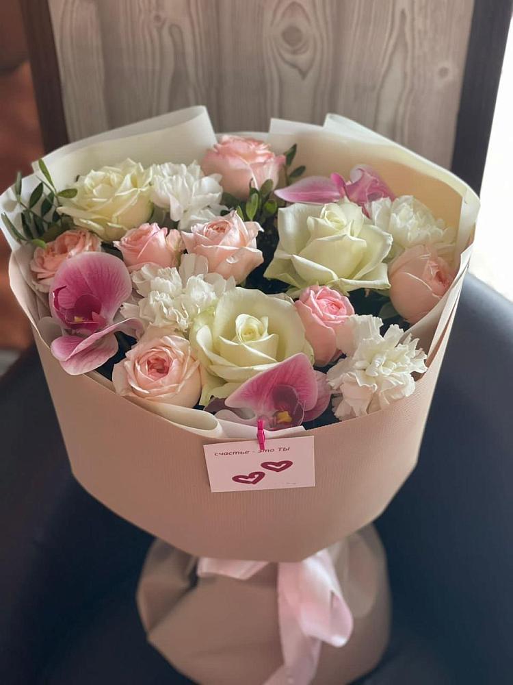 Букет цветов из: Орхидеи, Розы и Гвоздики в Темнолесской