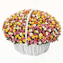 Премиум корзина Кустовых Роз в Темнолесской Премиум букет из: Розы в Темнолесской