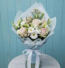 Букет цветов из:  Розы и Лизиантусы в Темнолесской