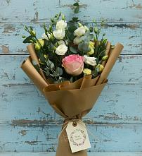 Букет цветов из:  Розы и Лизиантусы #REPLACE_PRED# Темнолесской
